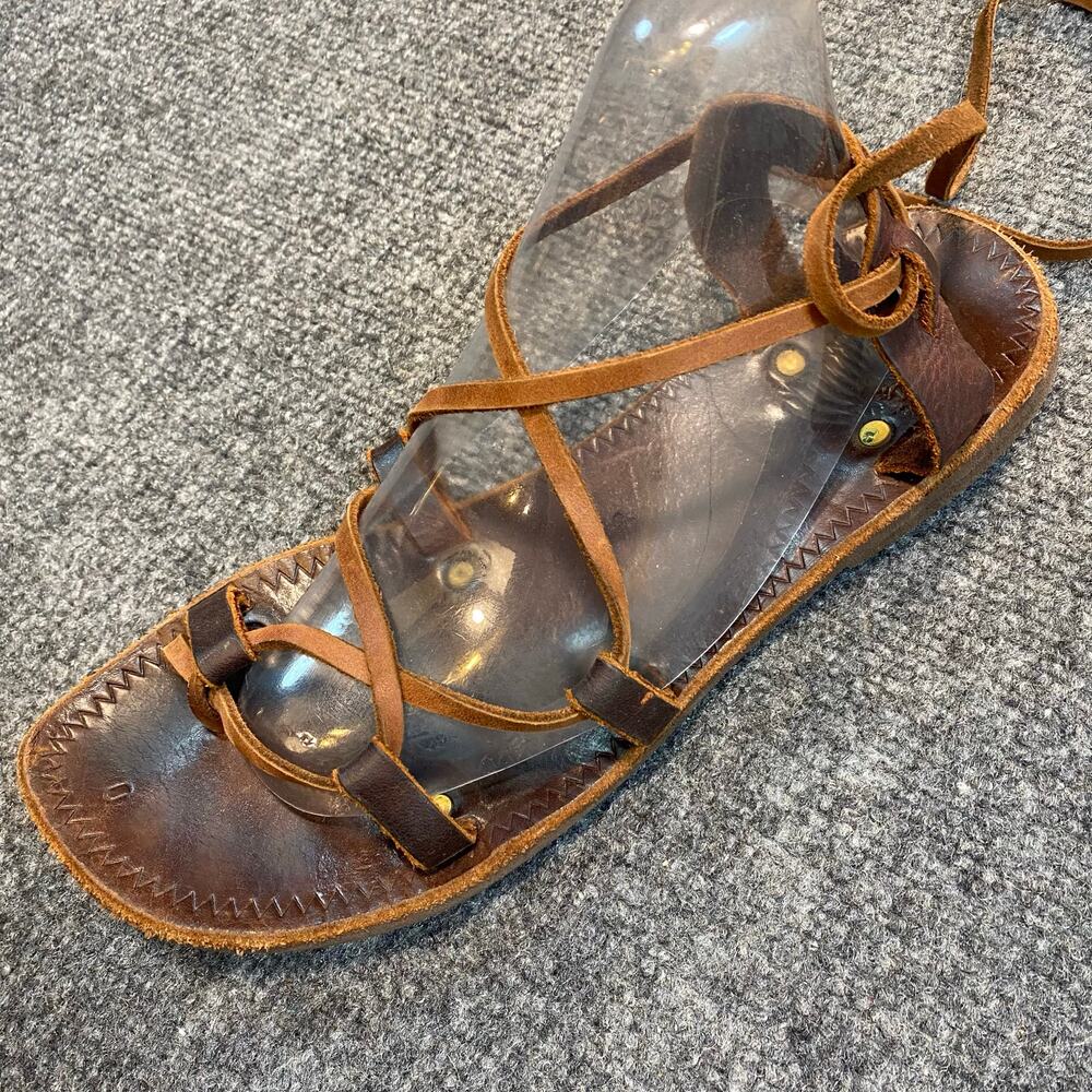 Chief Womens 8 Brown Leather Lace Up Gladiator Flats Sandals Greek Roman Shoes